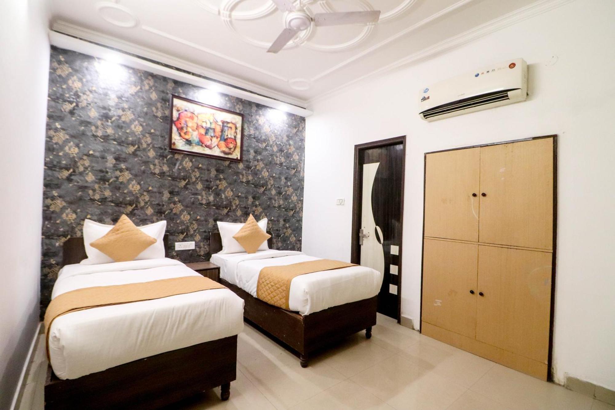 Hotel Vvs Near Delhi Airport Nové Dillí Exteriér fotografie