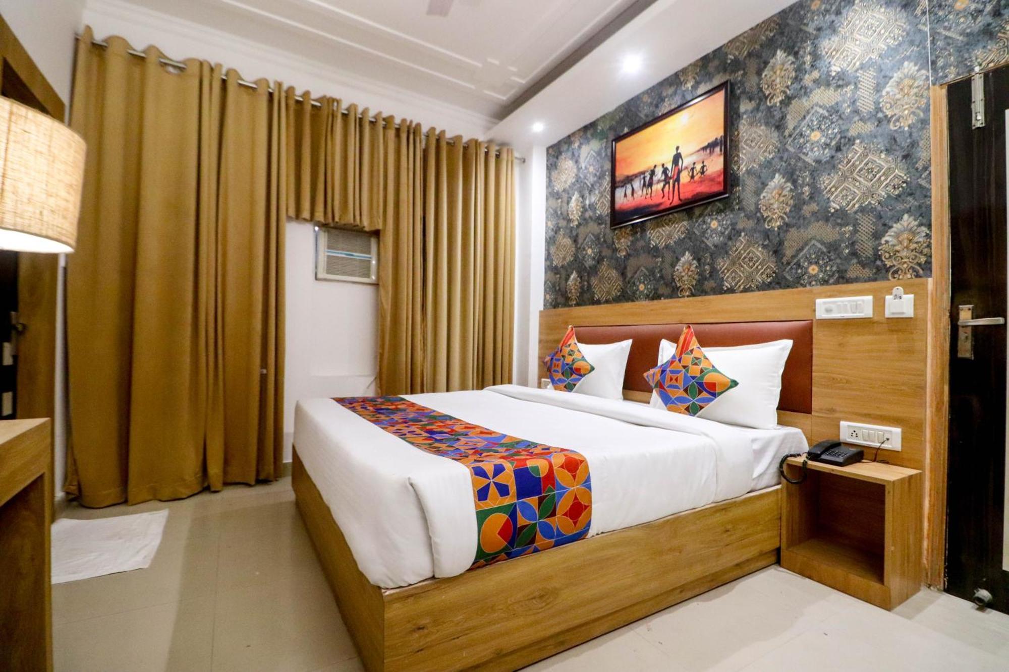 Hotel Vvs Near Delhi Airport Nové Dillí Exteriér fotografie
