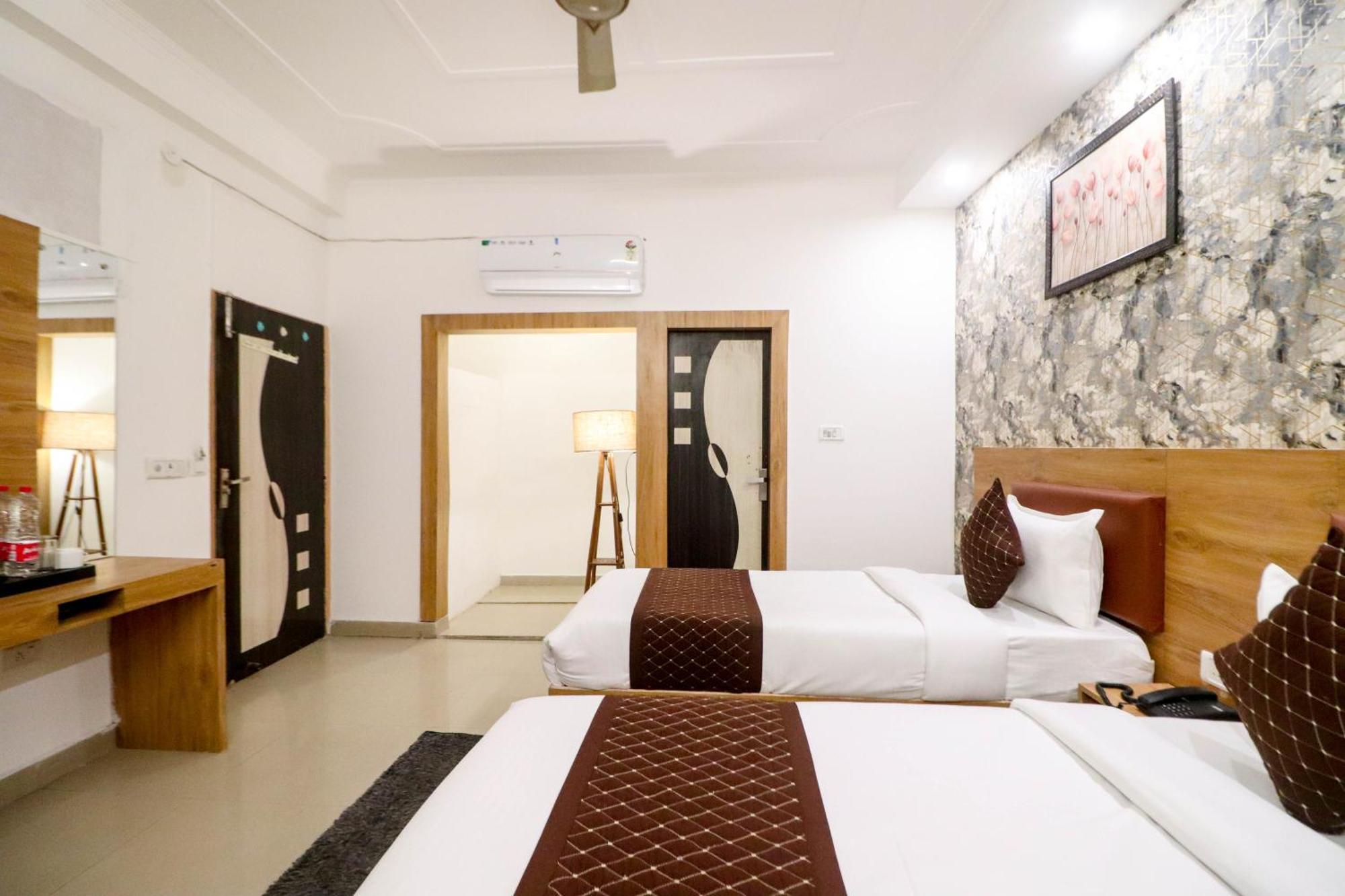 Hotel Vvs Near Delhi Airport Nové Dillí Exteriér fotografie