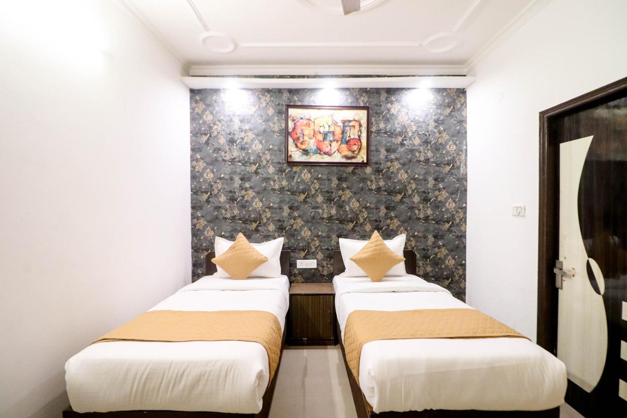 Hotel Vvs Near Delhi Airport Nové Dillí Exteriér fotografie